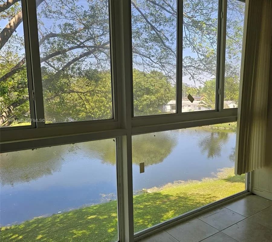 1103 NW 58th Ter # 321, Sunrise FL 33313