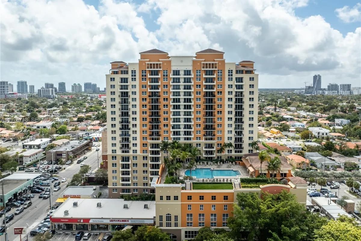 3232 SW 22nd Ter # 708, Miami FL 33145