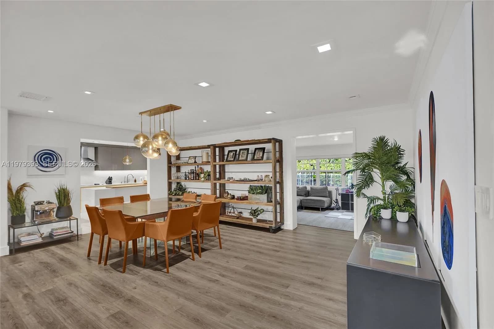 2301 NE 196th St, Miami FL 33180