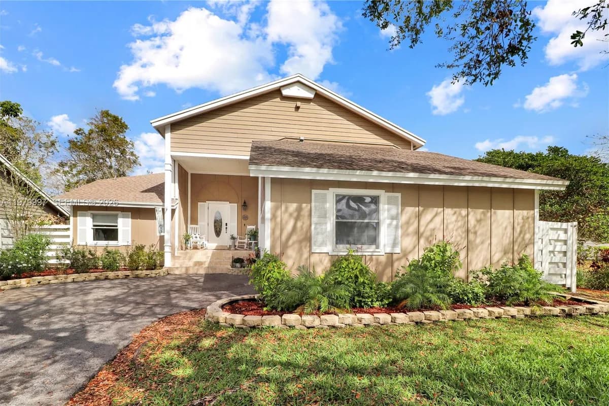 14141 SW 146th Ter, Miami FL 33186