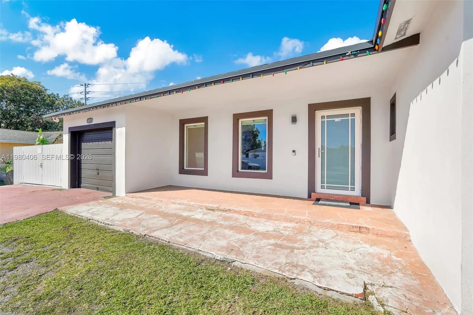 10715 SW 168th Ter, Miami FL 33157