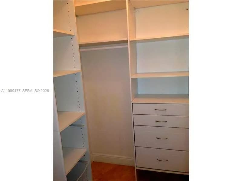 19900 E Country Club Dr # 806, Aventura FL 33180