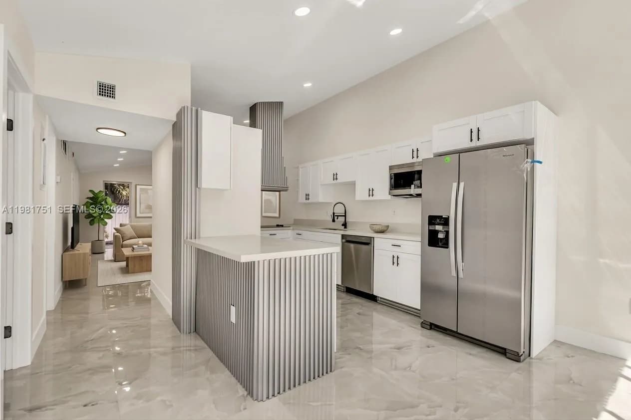 9332 SW 132nd St, Miami FL 33176