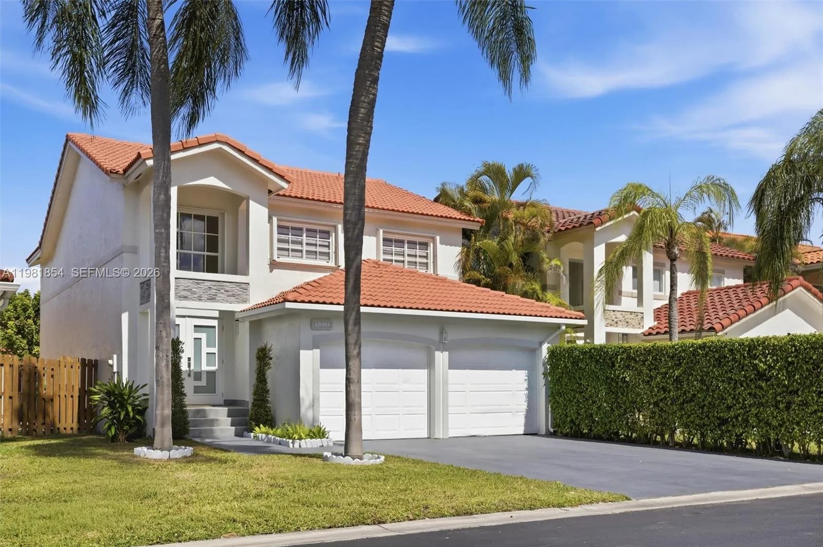 13911 SW 100th Ln, Miami FL 33186