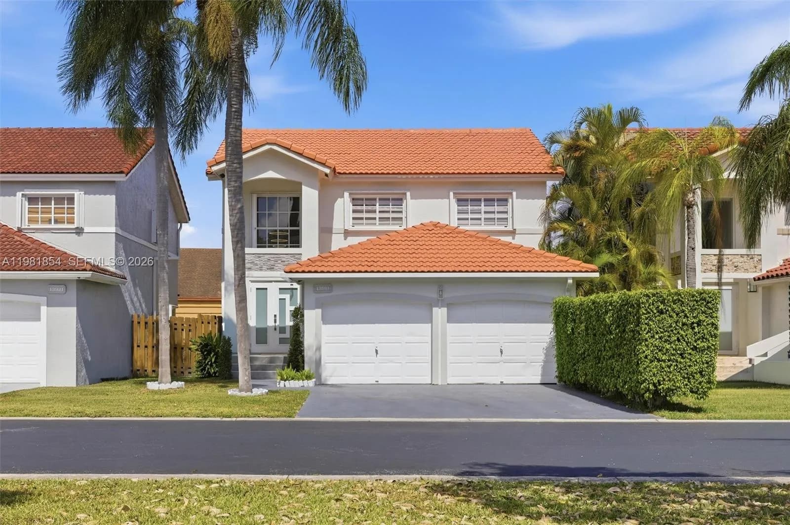 13911 SW 100th Ln, Miami FL 33186