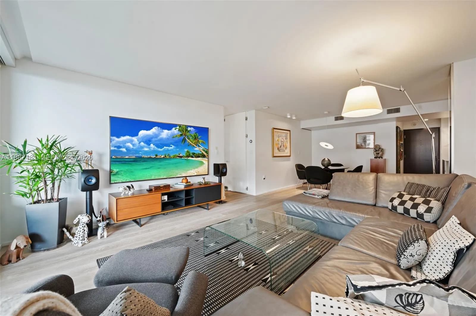 2901 S Bayshore Dr # 8E, Coconut Grove FL 33133