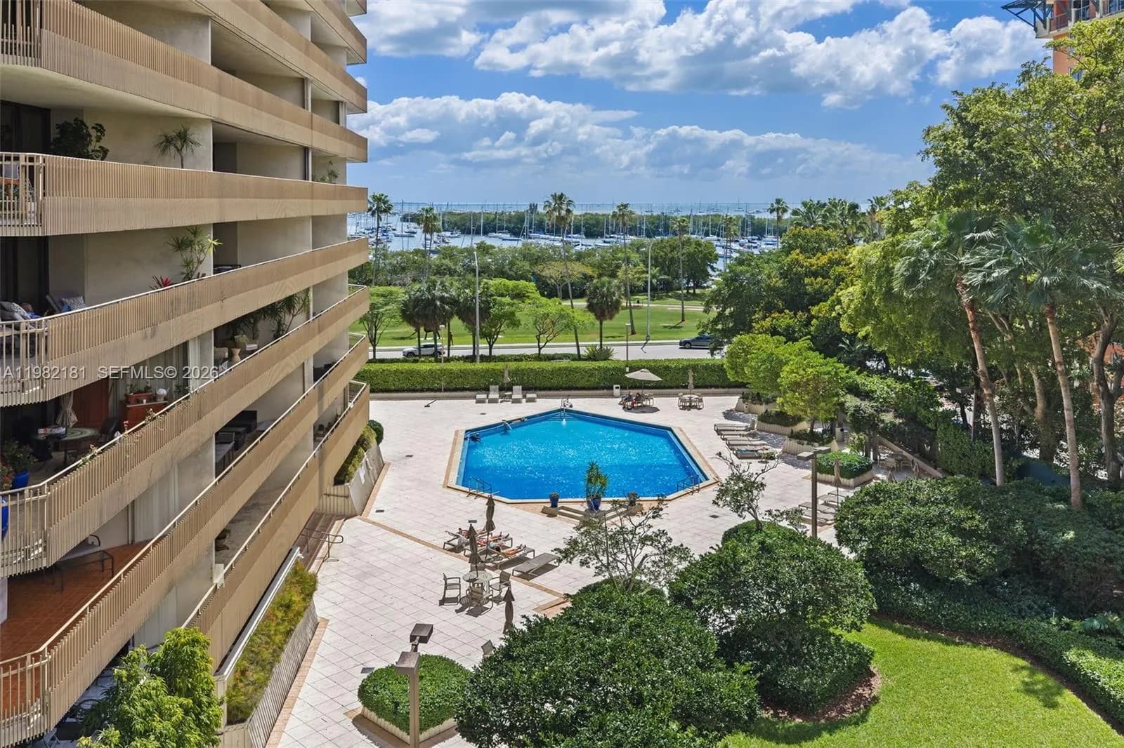 2901 S Bayshore Dr # 8E, Coconut Grove FL 33133