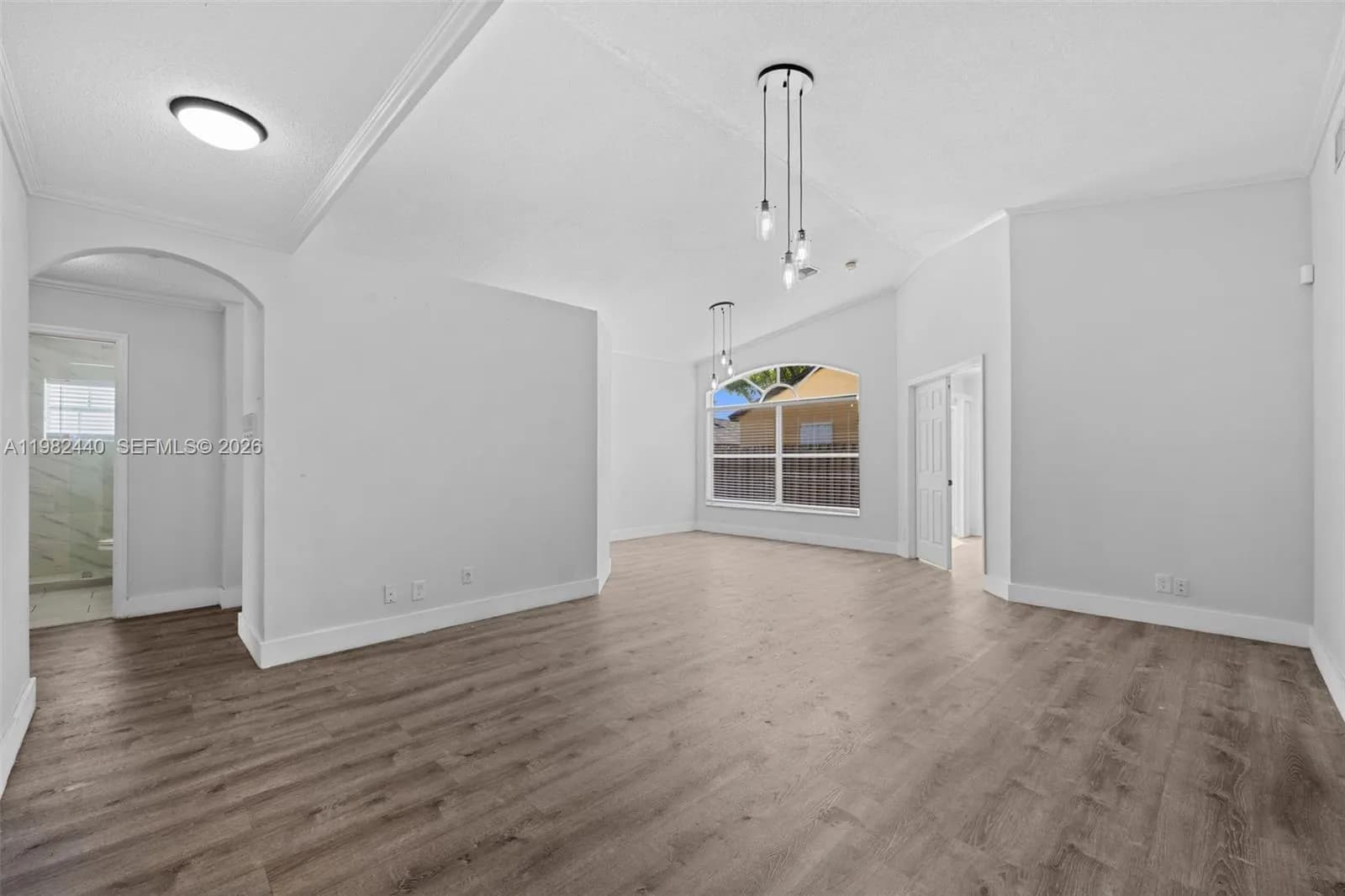 8050 SW 157th Pl, Miami FL 33193