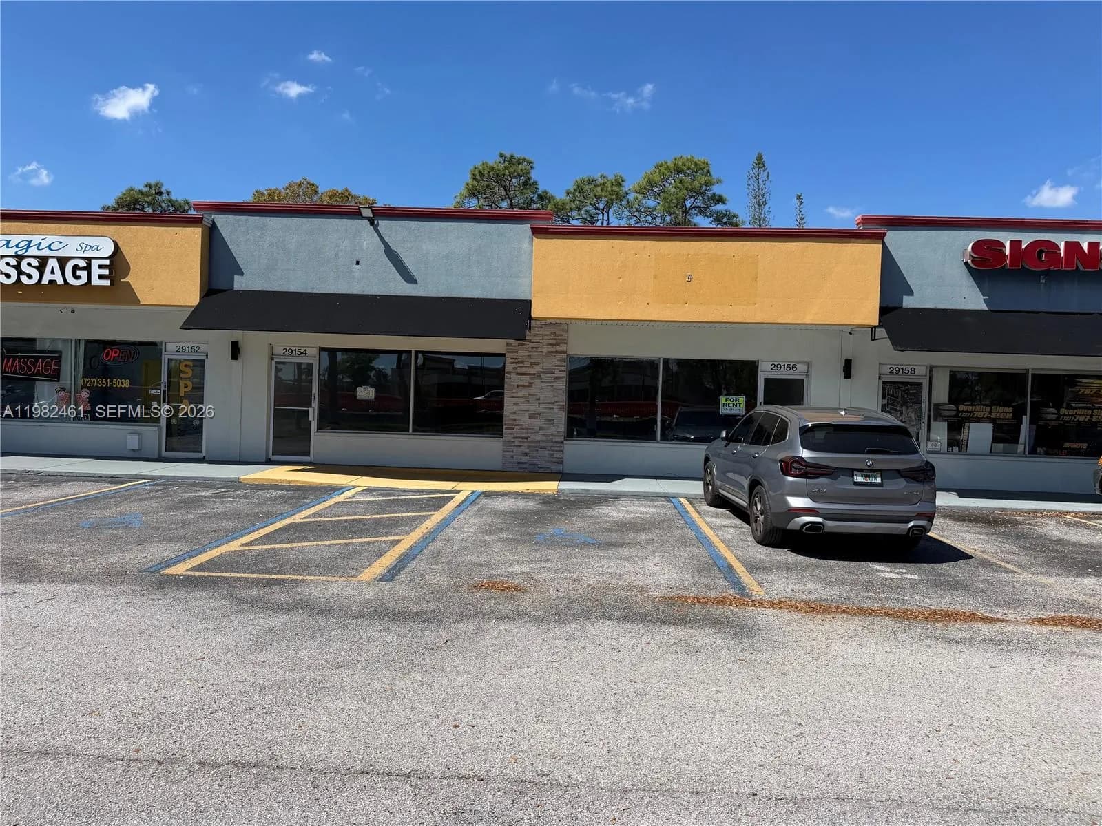 29156 US HWY 19 N # 29156, Clearwater FL 33761