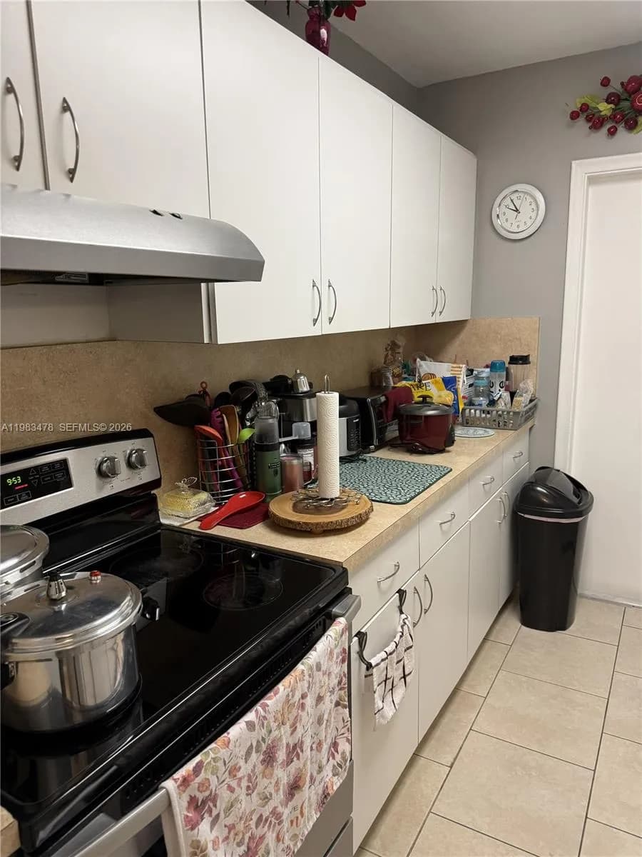 7845 Miller Dr # A204, Miami FL 33155