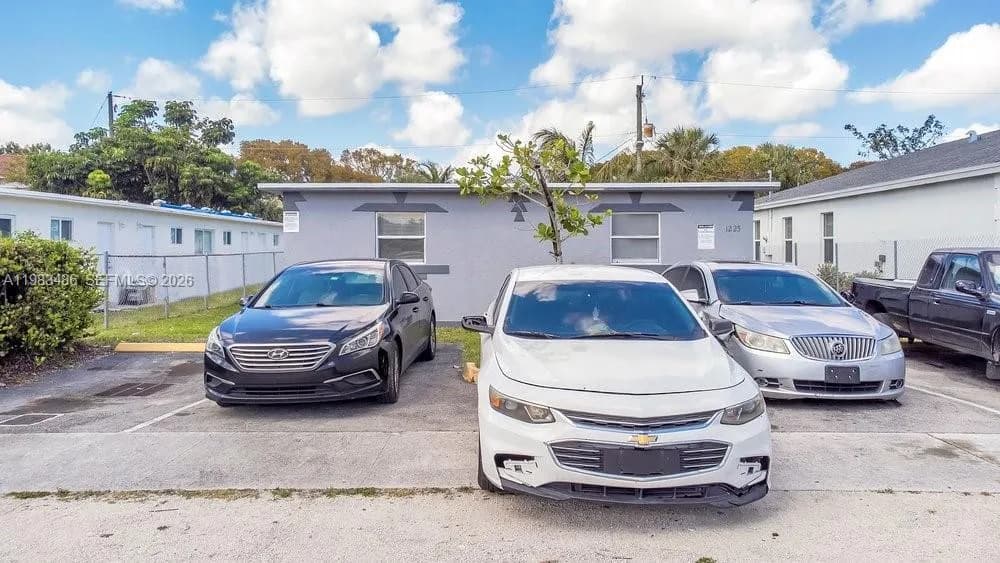 1225 NW 2nd St, Fort Lauderdale FL 33311