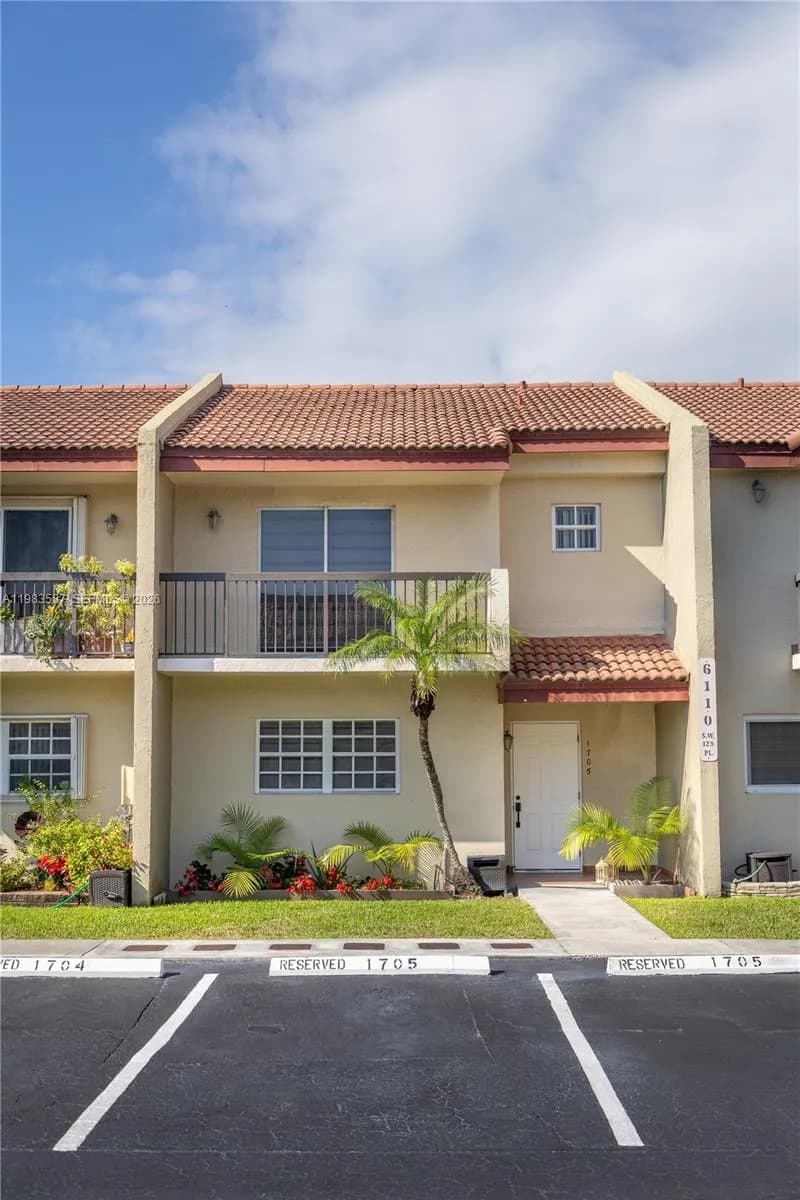 6110 SW 129th Pl # 1705, Miami FL 33183