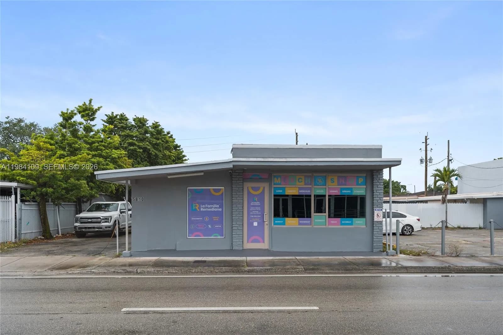 5810 W Flagler St # 5810, Miami FL 33144