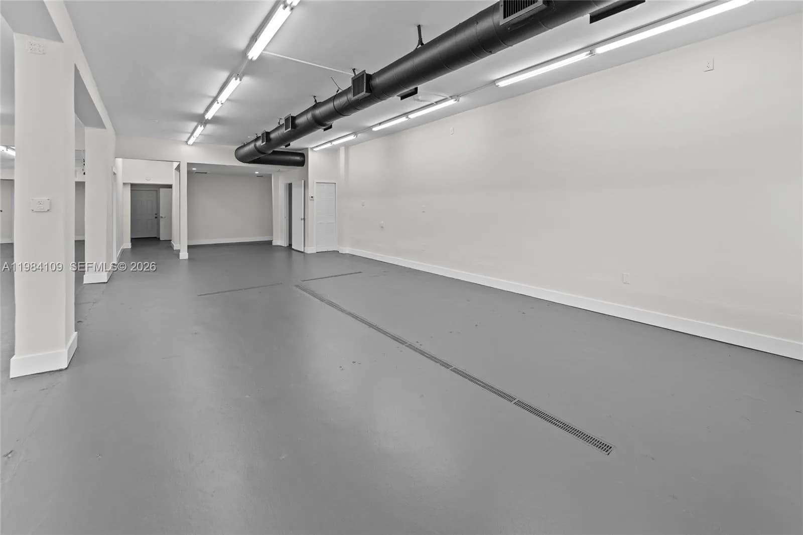 5810 W Flagler St # 5810, Miami FL 33144