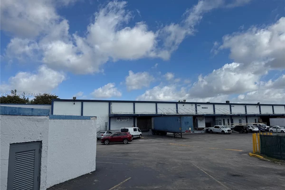 6910 NW 12th St # 7166, Miami FL 33126