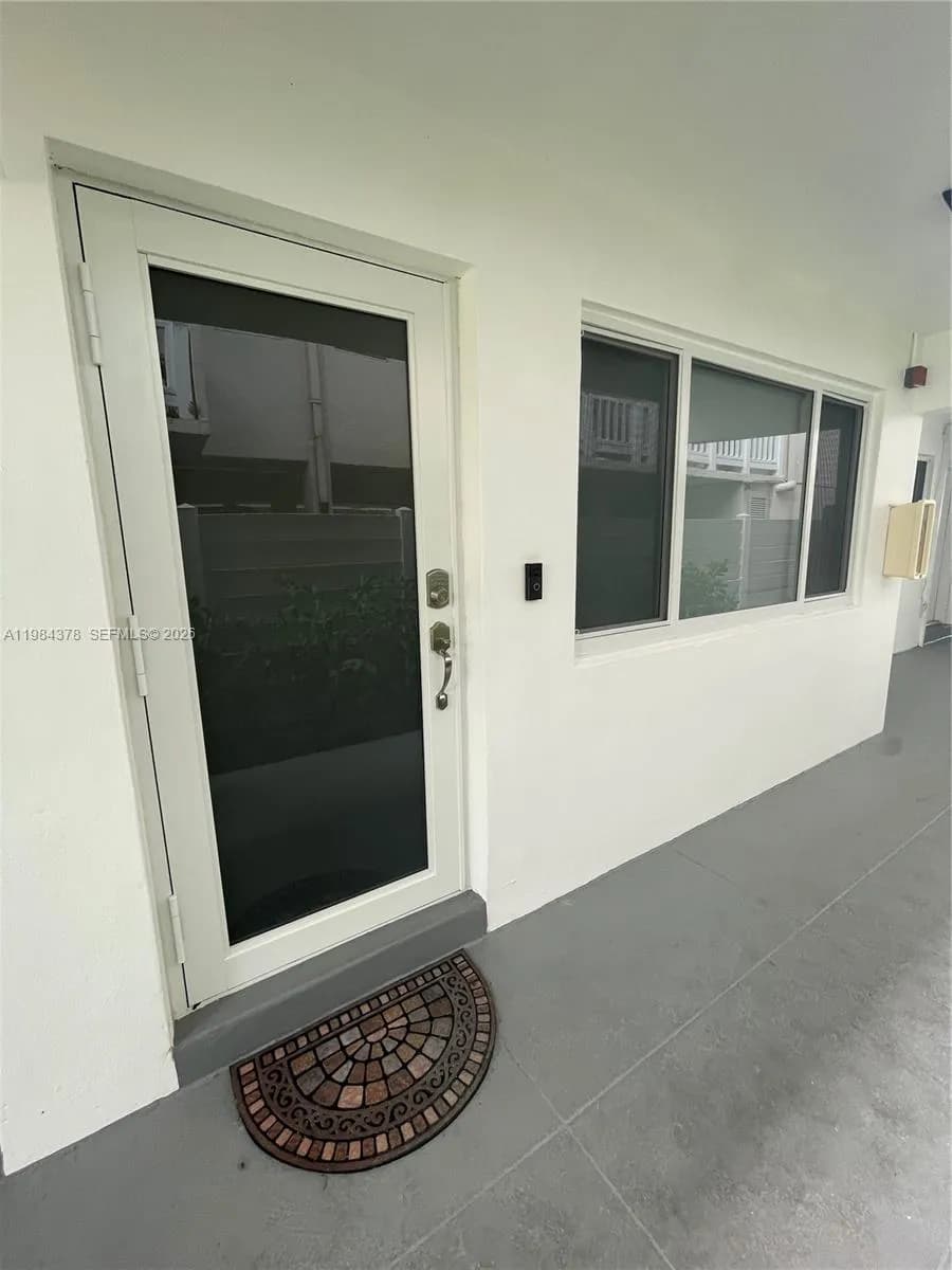 926 Michigan Ave # 3, Miami Beach FL 33139