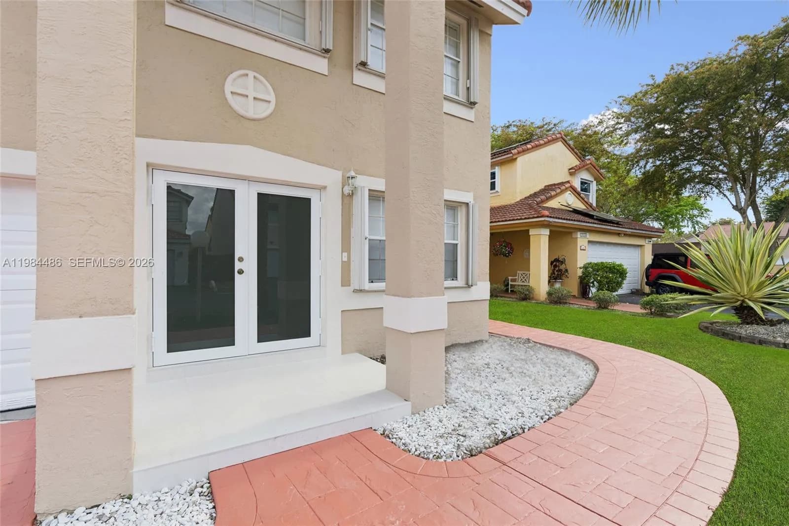 15174 SW 111th St, Miami FL 33196