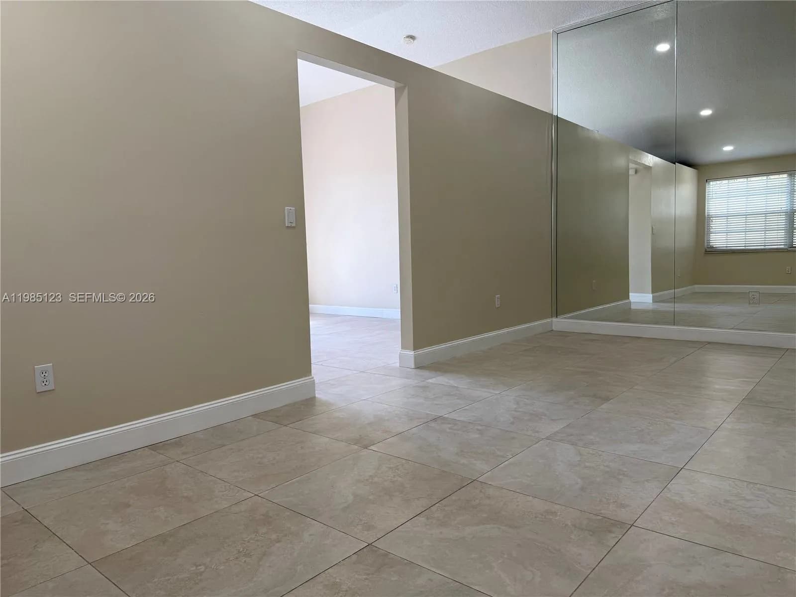 15686 NW 12th Mnr # 15686, Pembroke Pines FL 33028