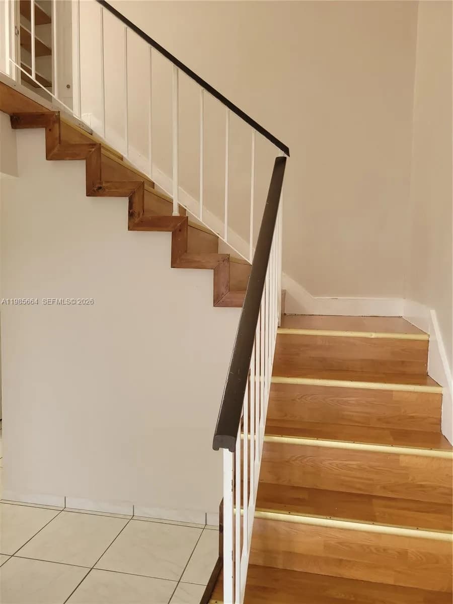 14389 Kendale Lakes Cir # 14389, Miami FL 33183