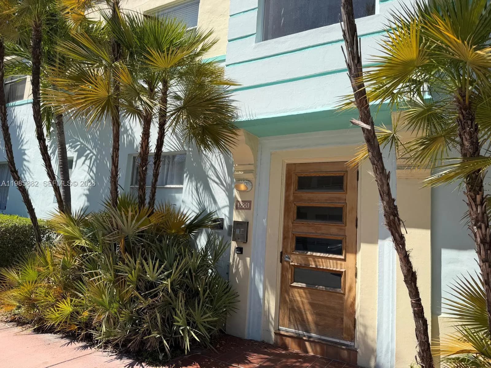 1001 7th St # 202, Miami Beach FL 33139