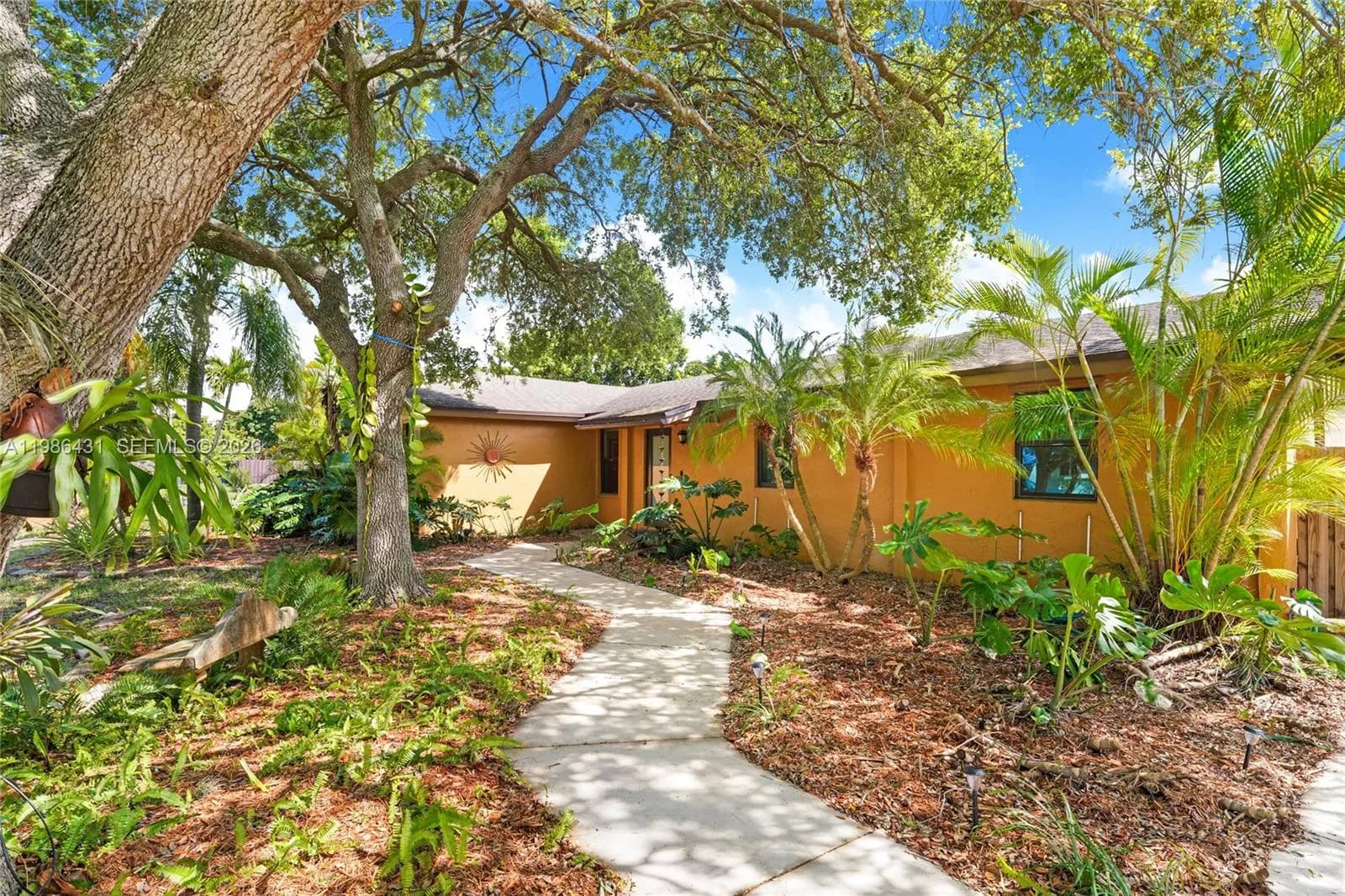 28101 SW 161st Ave, Miami FL 33033