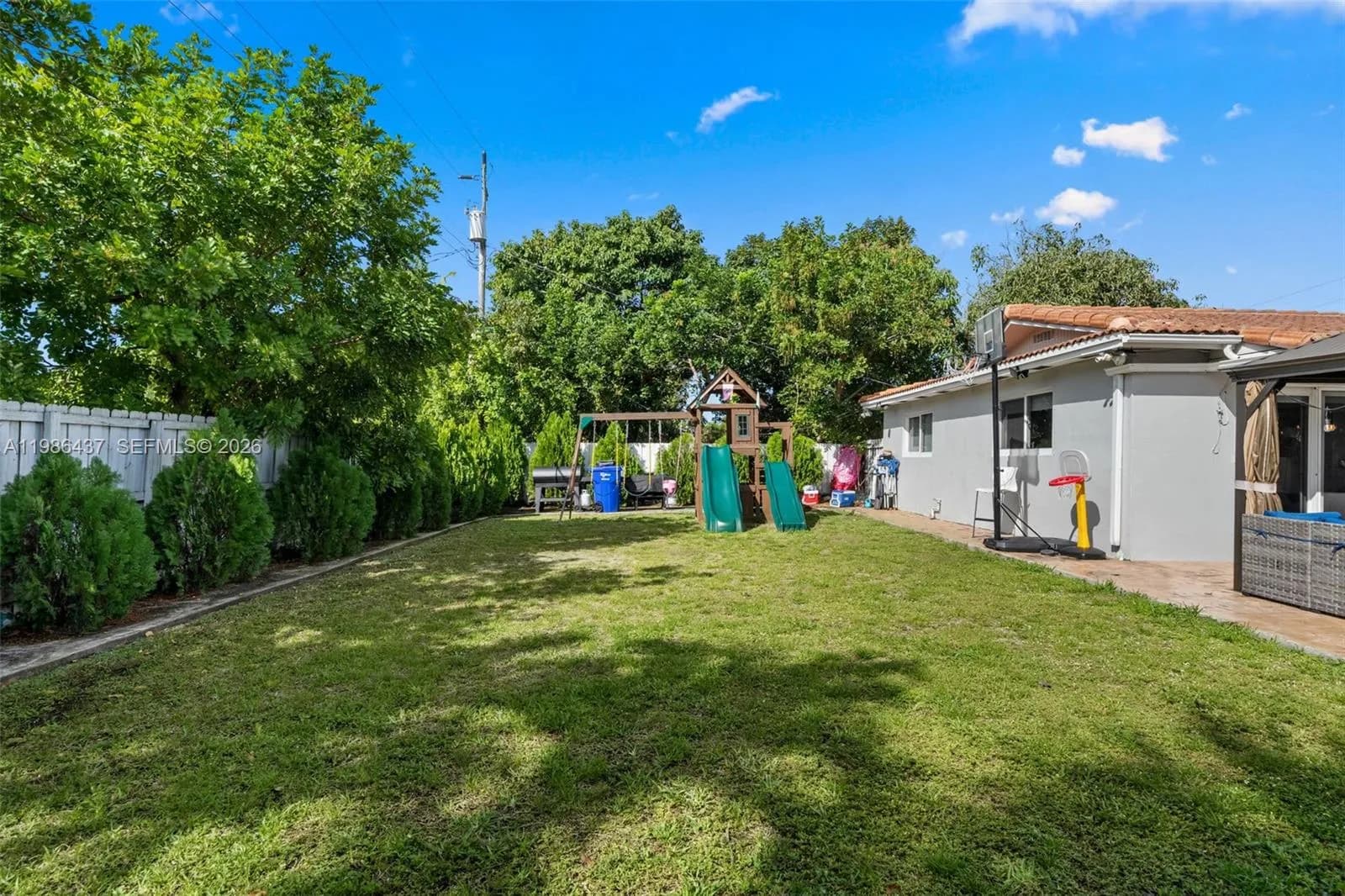 4306 Johnson St, Hollywood FL 33021