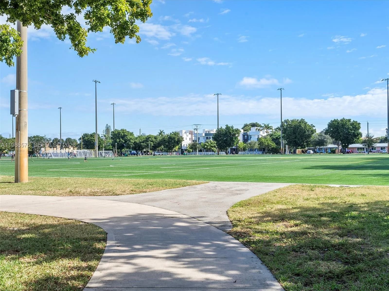 626 NE 12th Ave # 626, Fort Lauderdale FL 33304