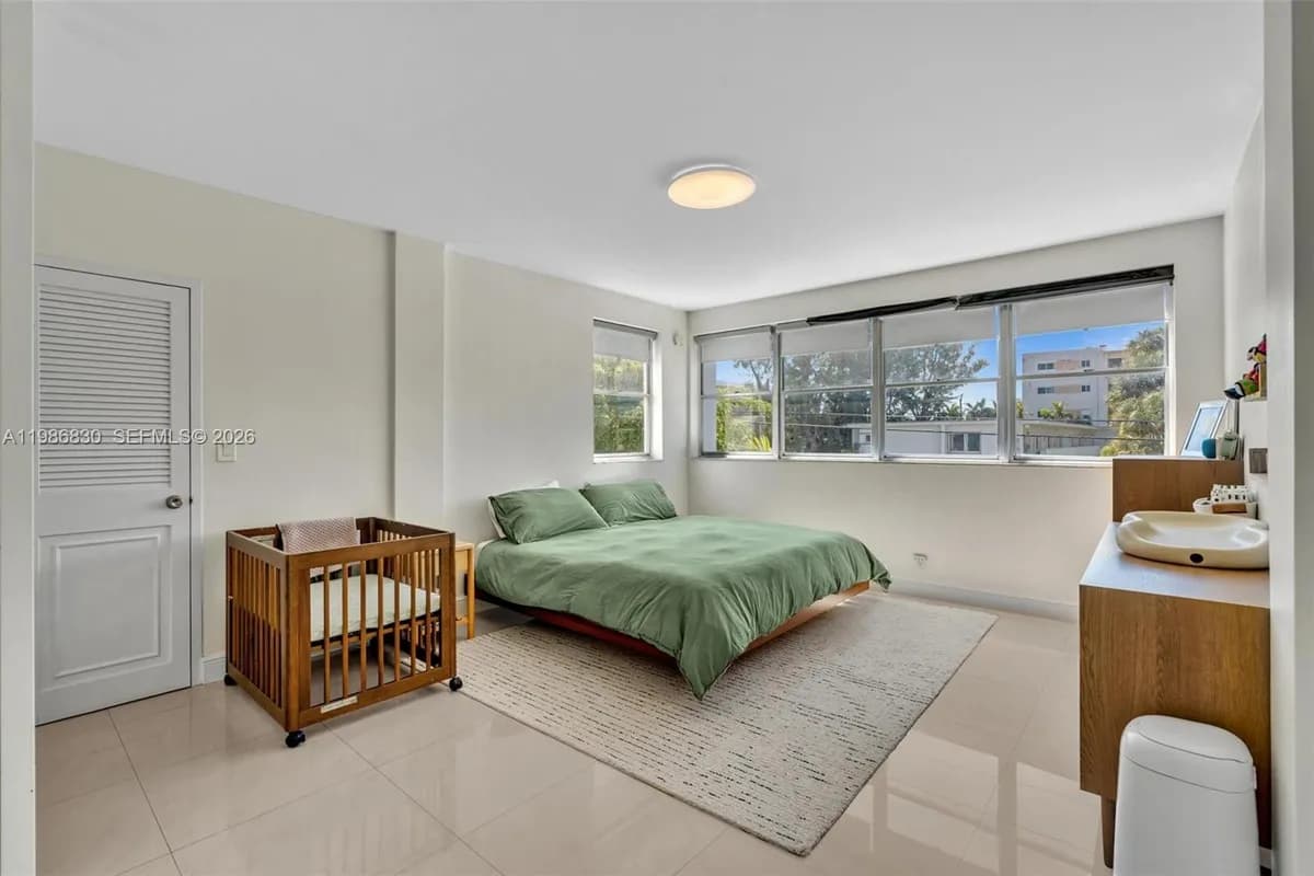 9381 E Bay Harbor Dr # 202s, Bay Harbor Islands FL 33154