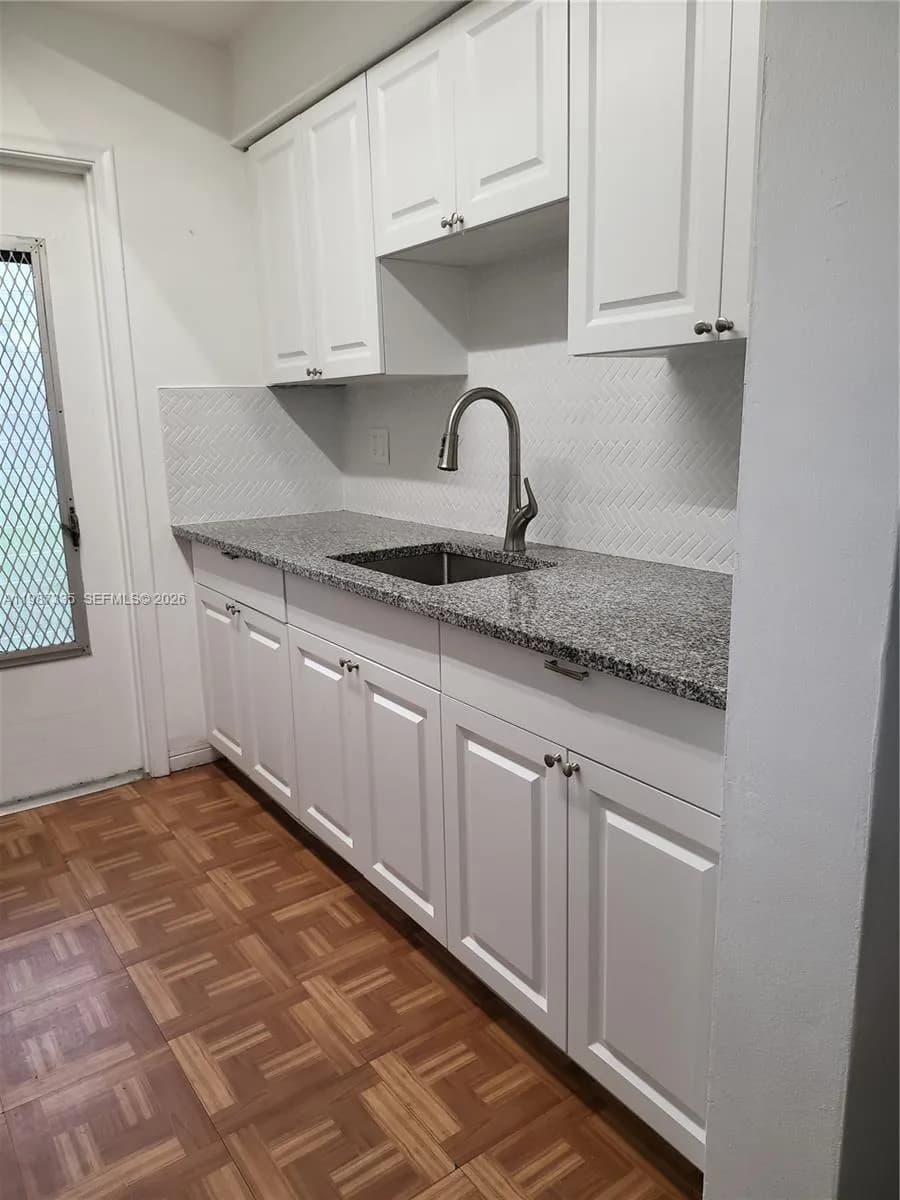 1836 Arthur Street #9 # 9, Hollywood FL 33020