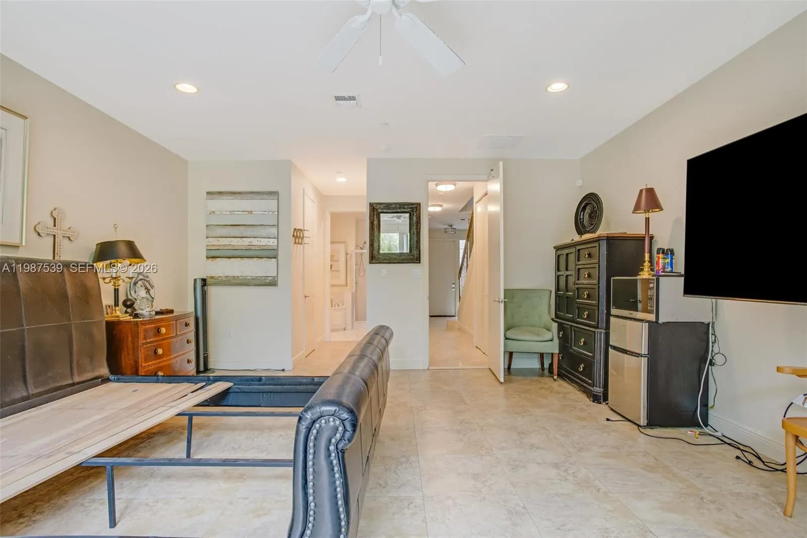 820 NE 19th Ave, Fort Lauderdale FL 33304