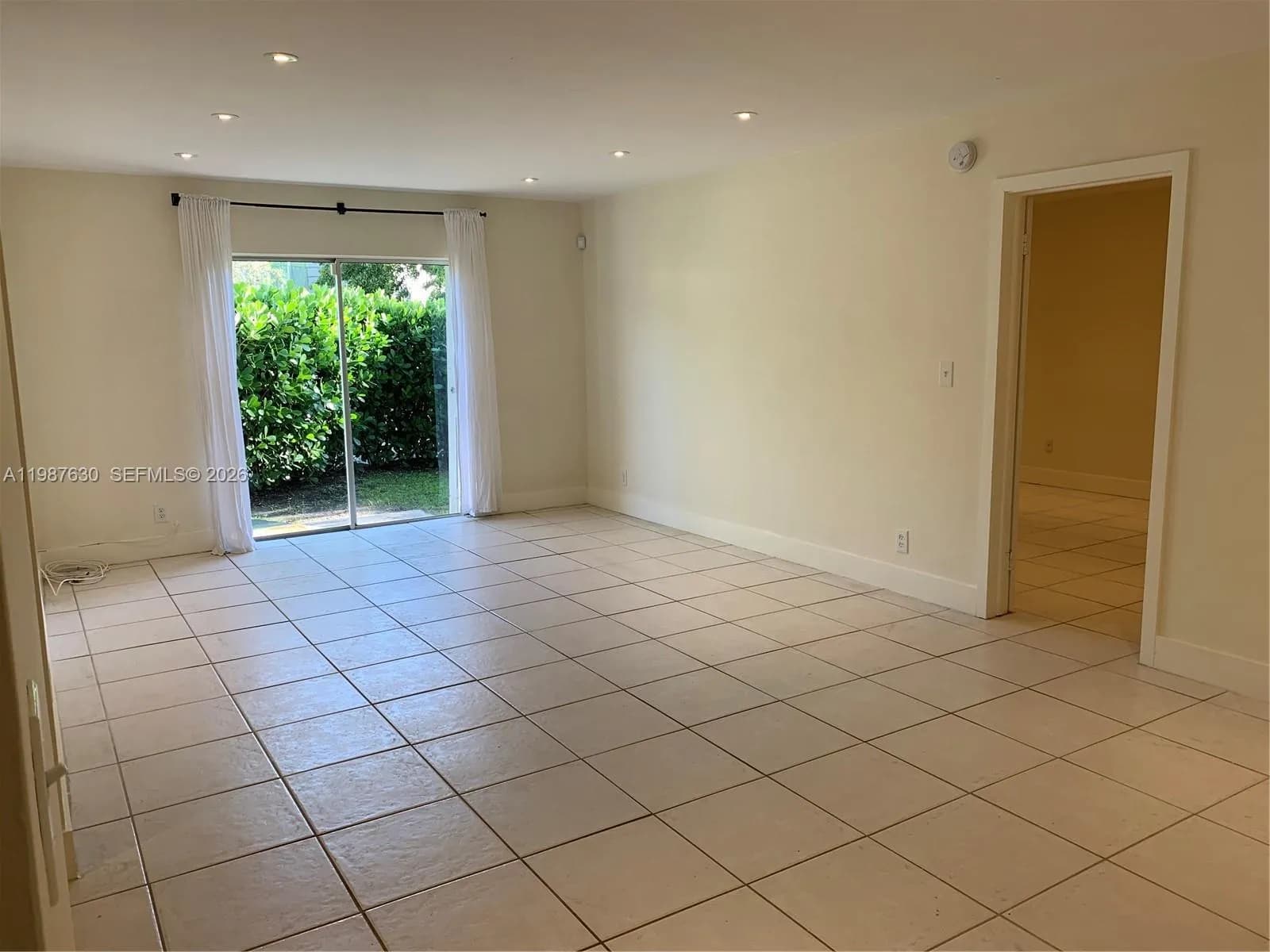 1200 Mariposa Ave # E104, Coral Gables FL 33146