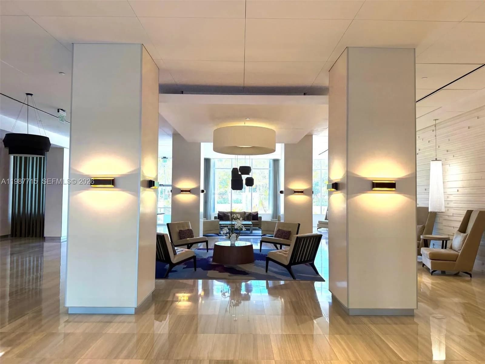 100 Bayview Dr # 528, Sunny Isles Beach FL 33160