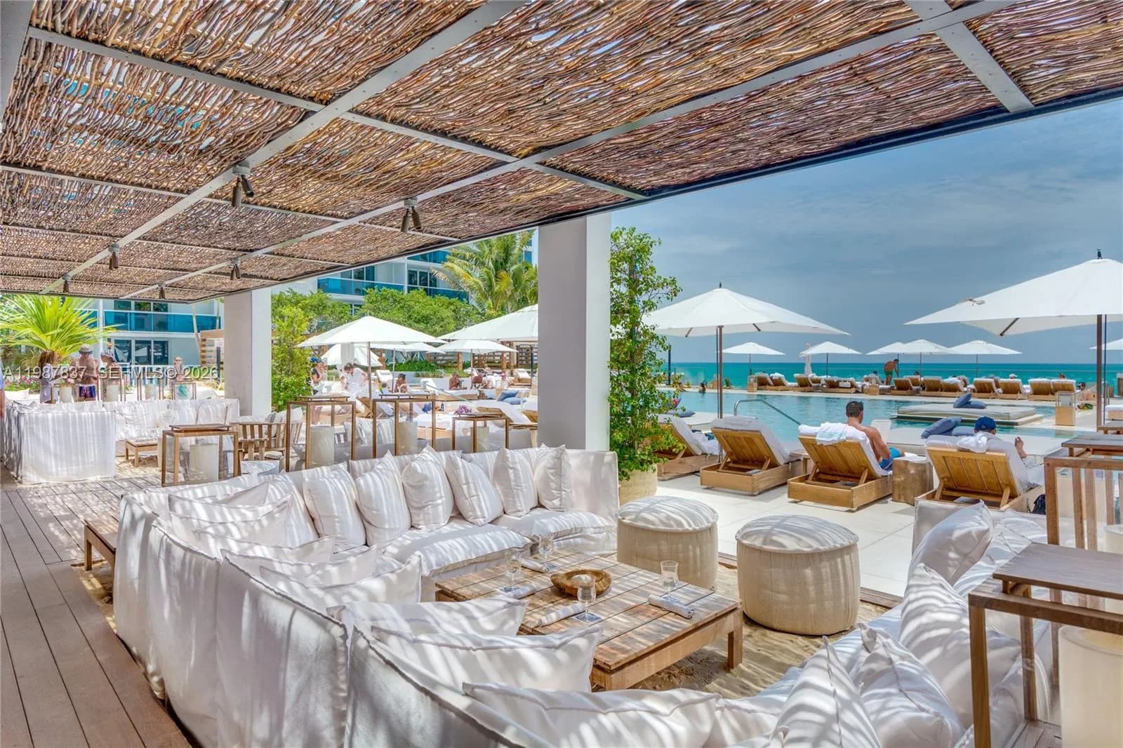 2301 Collins Ave # 1009, Miami Beach FL 33139