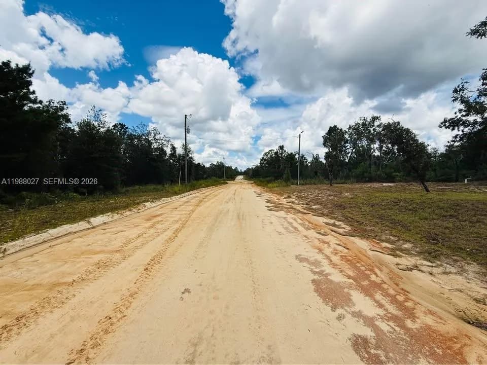 334 Oak Crest Drive, Other City - In The State Of Florida FL 32148