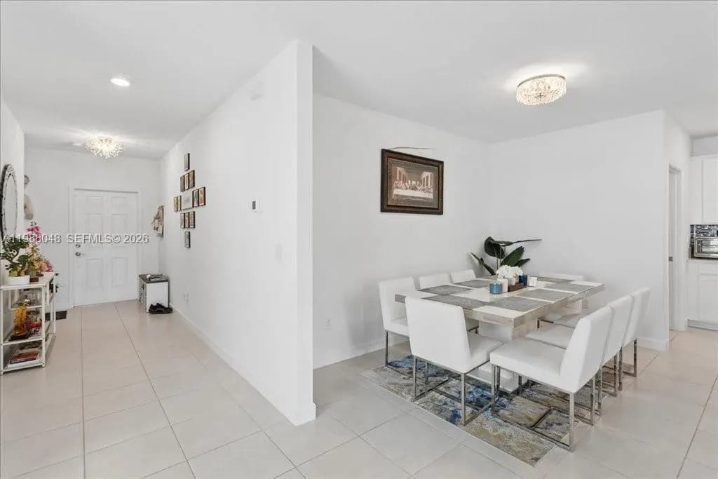 6018 Henderson Way, West Palm Beach FL 33415