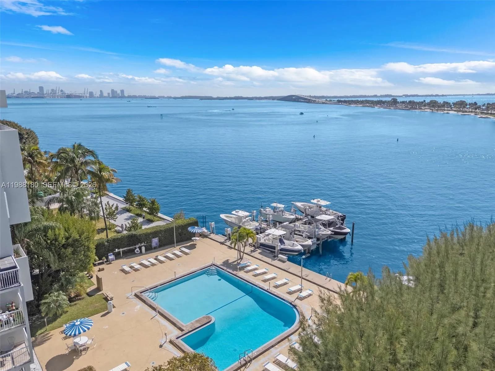 150 SE 25th Rd # 8H, Miami FL 33129