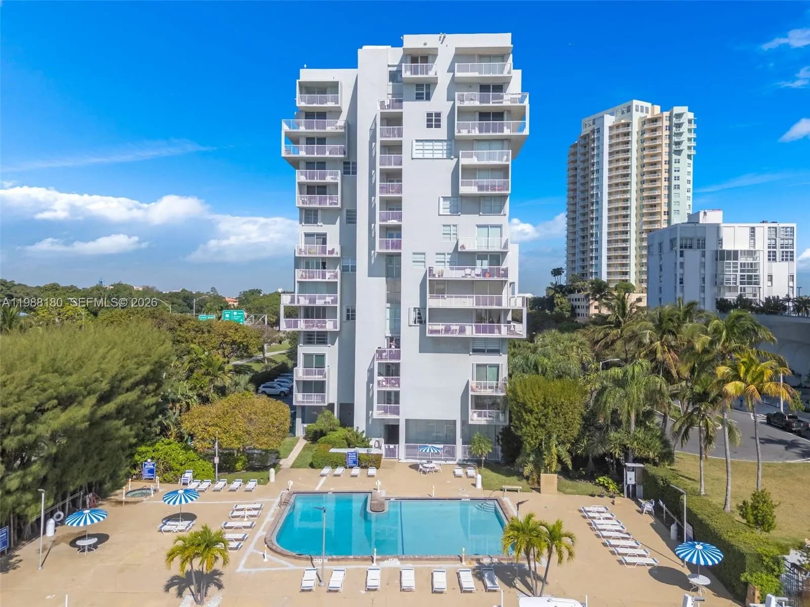 150 SE 25th Rd # 8H, Miami FL 33129