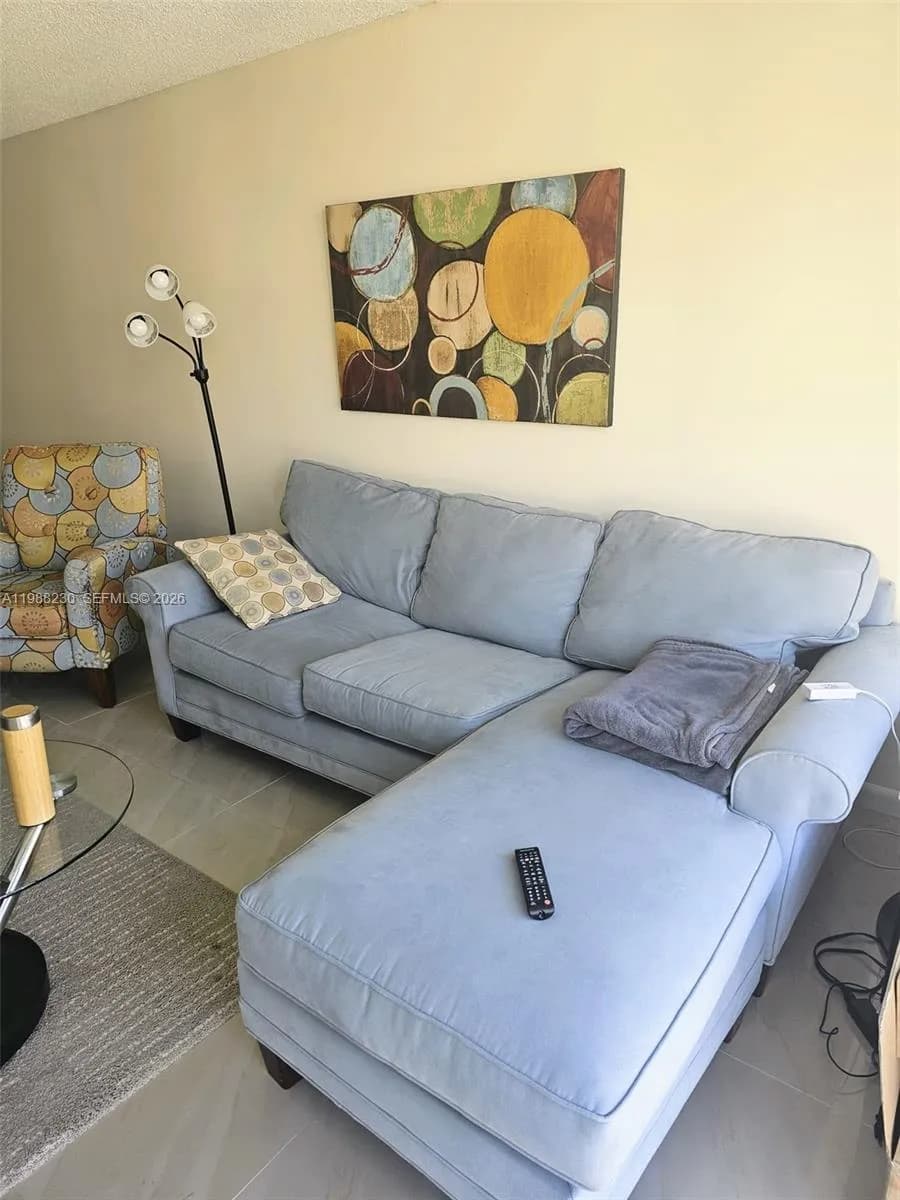 601 Three Islands Blvd # 511, Hallandale Beach FL 33009