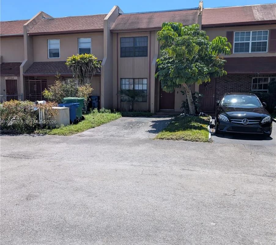 2758 NW 197th Ter # 2758, Miami Gardens FL 33056
