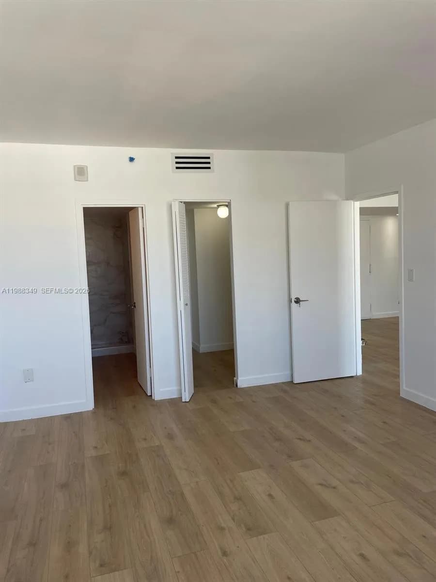 2829 Indian Creek Dr # 806, Miami Beach FL 33140