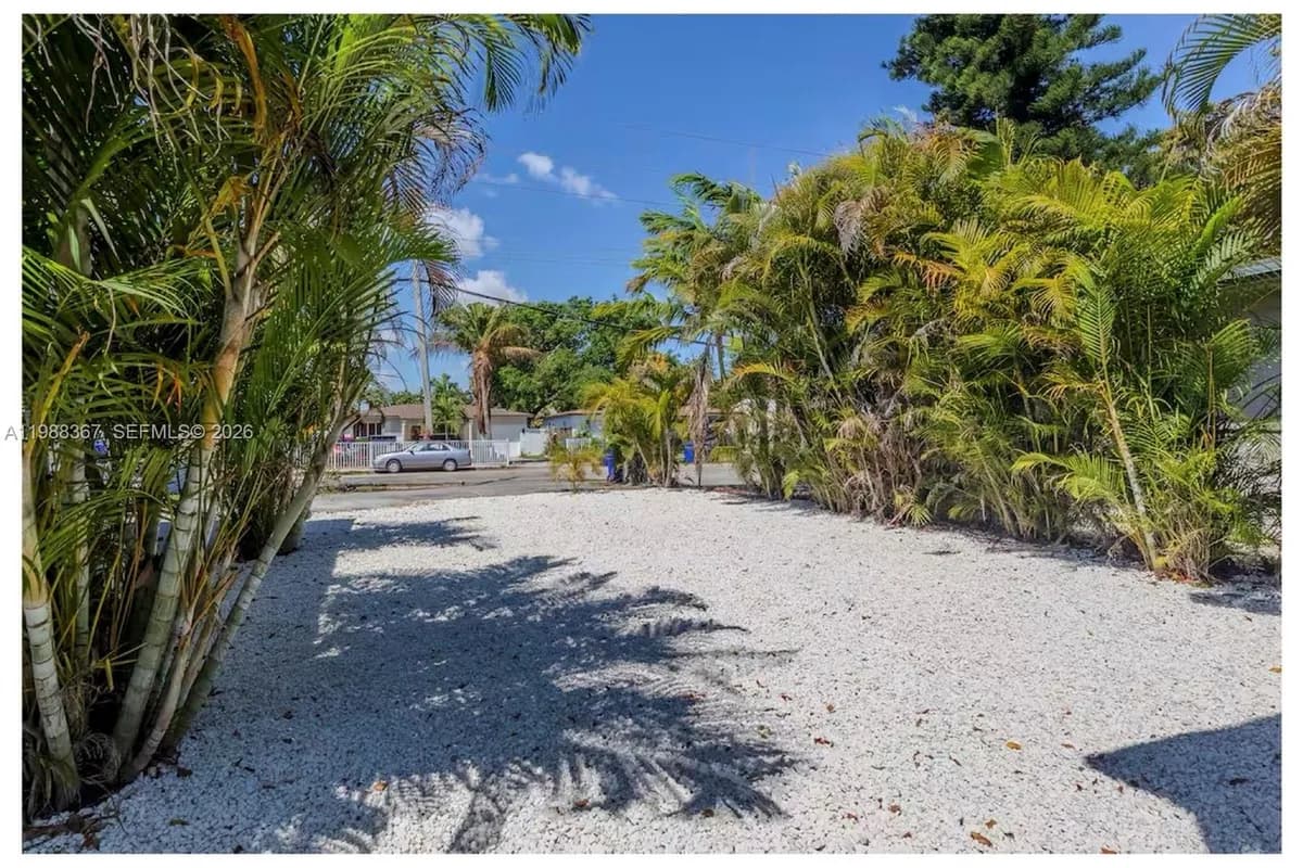 501 N 24th Ave # 3, Hollywood FL 33020