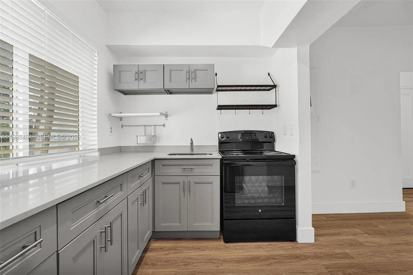 319 80th St # 8, Miami Beach FL 33141