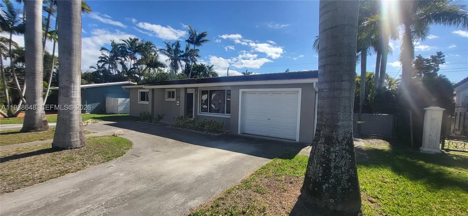 1016 NE 5th St # 0, Hallandale Beach FL 33009