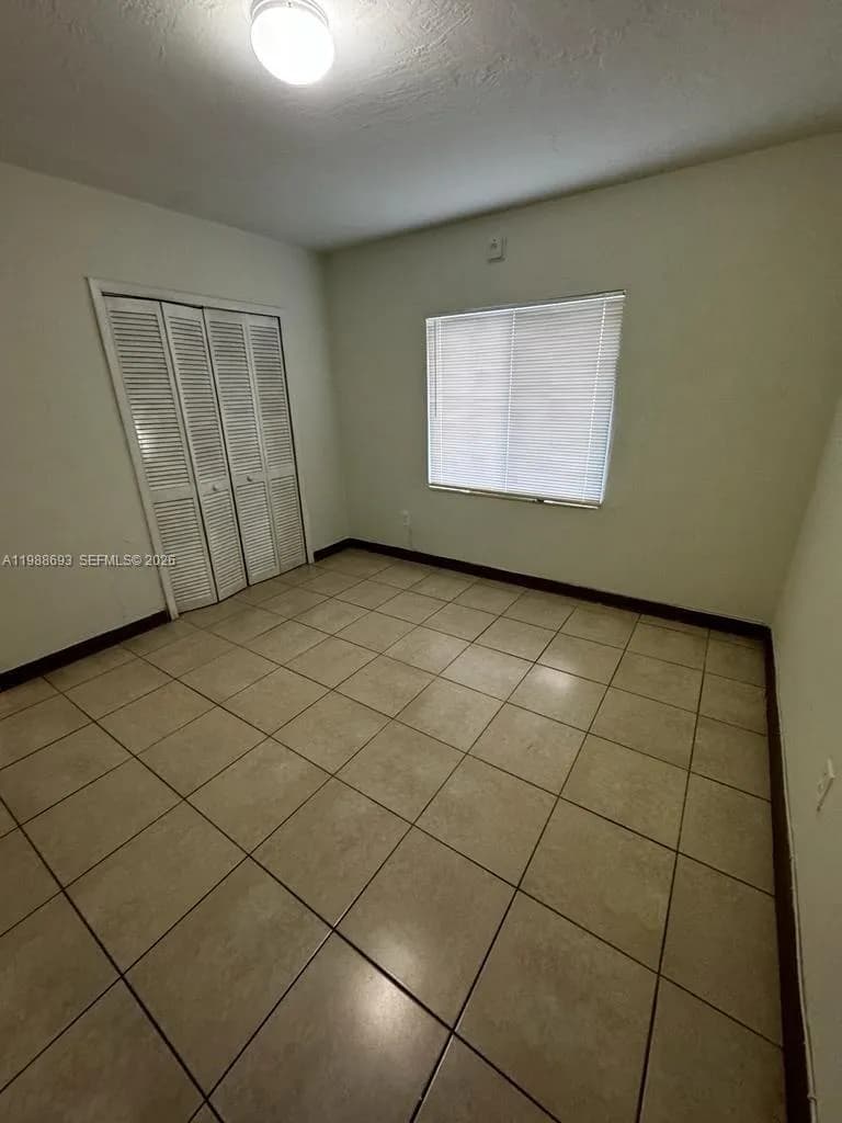 2900 W Flagler St # 6, Miami FL 33135