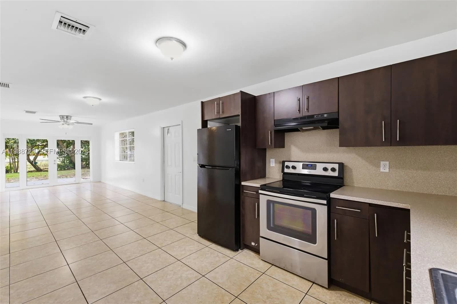 13 S Royal Poinciana Blvd # 24, Miami Springs FL 33166
