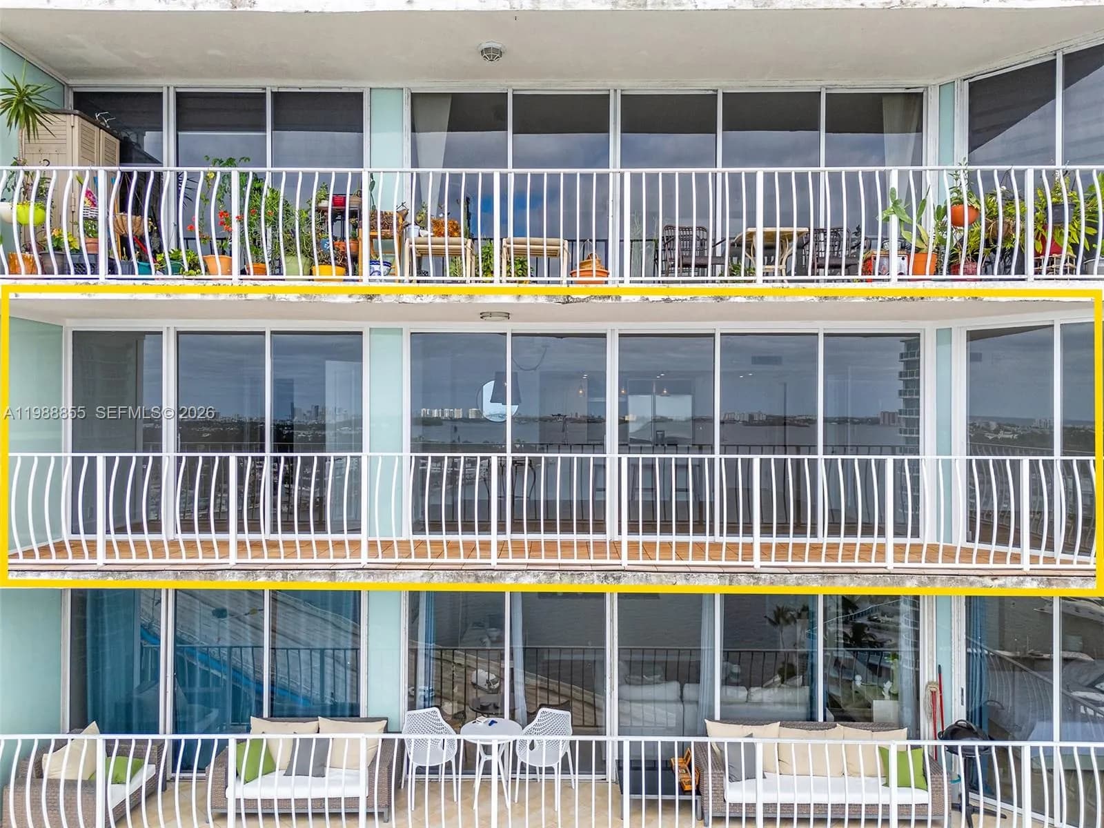 7601 E Treasure Dr # 1915, North Bay Village FL 33141