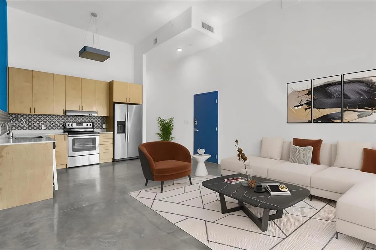 761 NW 1st St # 101, Miami FL 33128