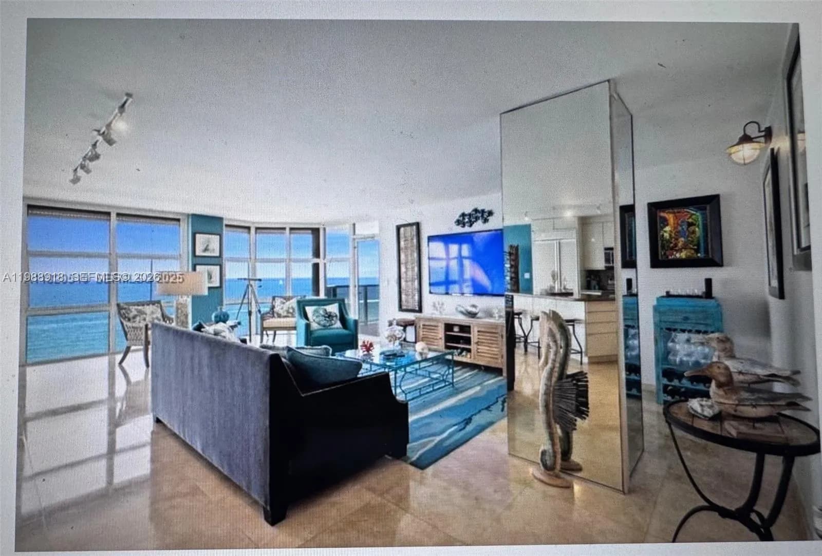 6423 Collins Ave # 1605, Miami Beach FL 33141