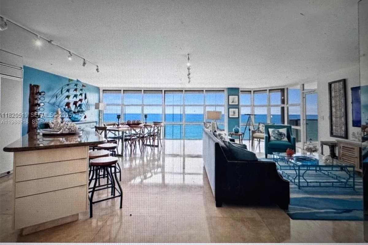 6423 Collins Ave # 1605, Miami Beach FL 33141