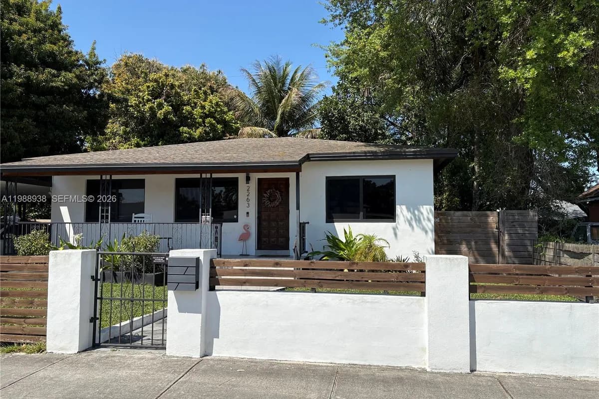 2263 NW 86th Ter, Miami FL 33147